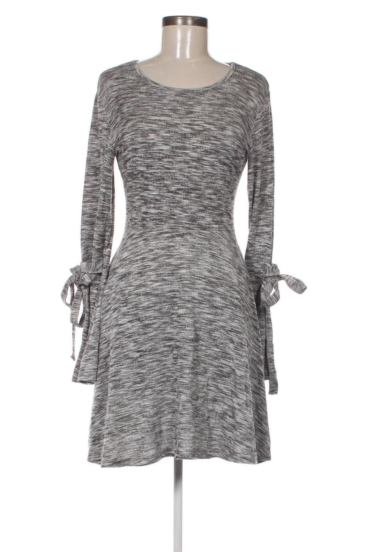 Kleid Streetwear Society, Größe L, Farbe Grau, Preis € 10,29
