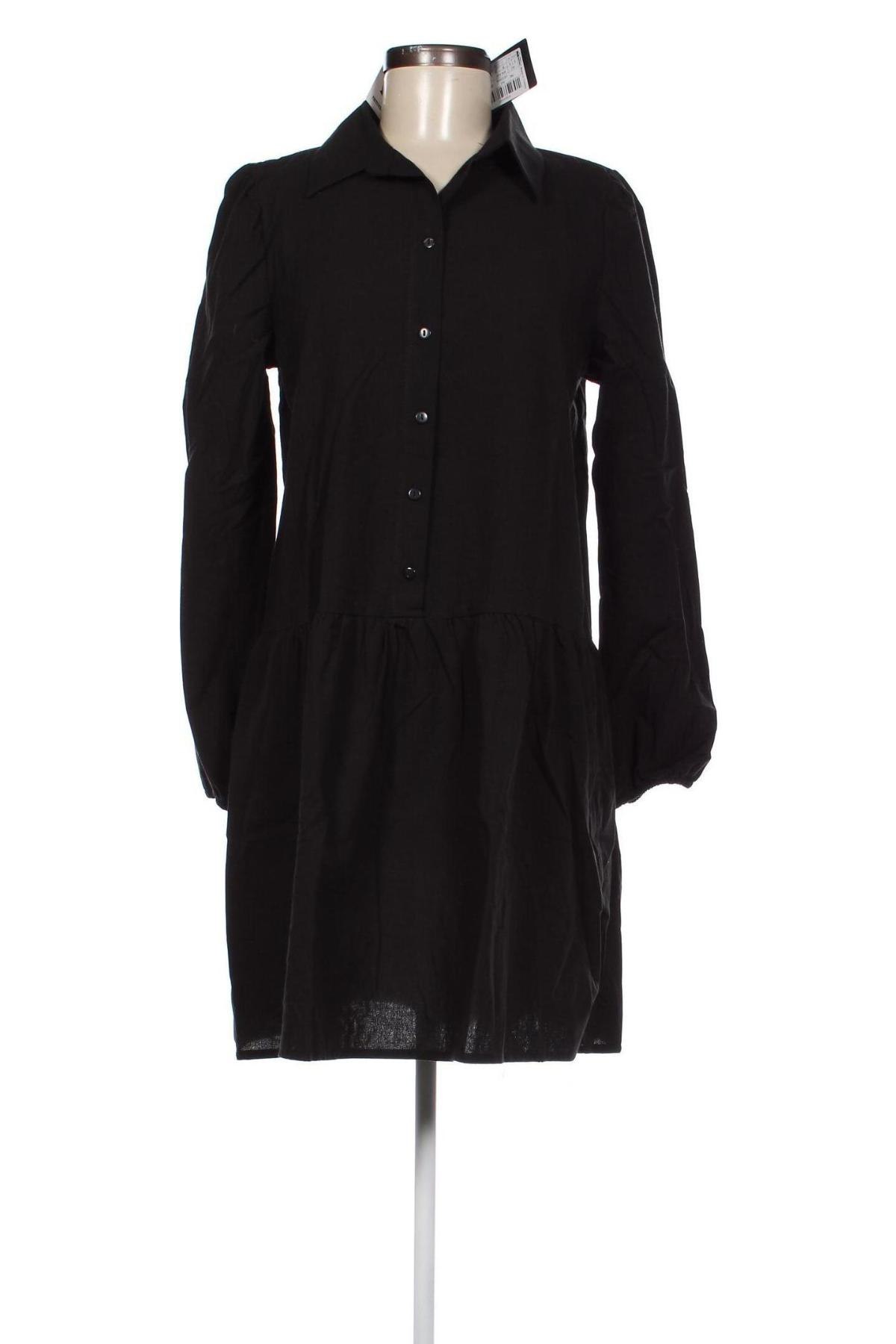 Šaty  Trendyol, Velikost M, Barva Černá, Cena  235,00 Kč