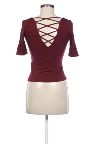 Damen Shirt Bershka, Größe S, Farbe Rot, Preis 13,99 €
