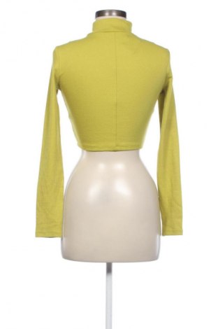 Dámská halenka Bershka, Velikost M, Barva Zelená, Cena  432,00 Kč