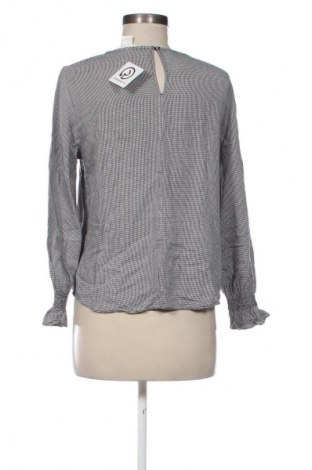 Damen Shirt H&M, Größe M, Farbe Mehrfarbig, Preis 10,00 €