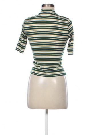 Damen Shirt H&M Divided, Größe S, Farbe Mehrfarbig, Preis 5,99 €