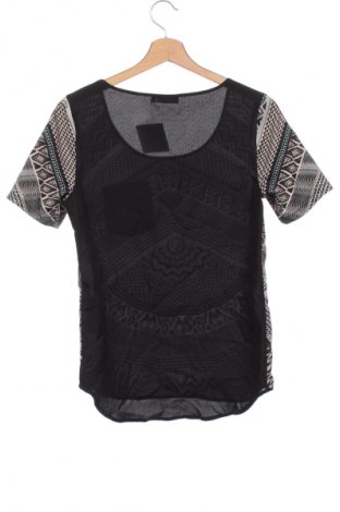 Bluzka damska ONLY, Rozmiar XS, Kolor Kolorowy, Cena 53,99 zł