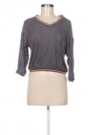 Damen Shirt Pull&Bear, Größe M, Farbe Mehrfarbig, Preis € 5,99