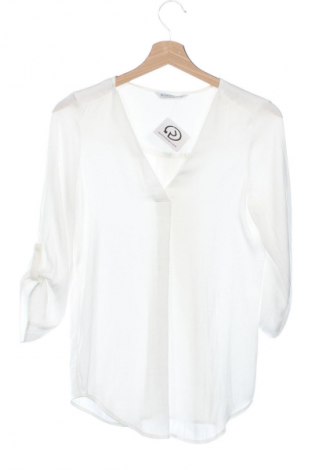 Damen Shirt Stradivarius, Größe XS, Farbe Weiß, Preis 5,99 €