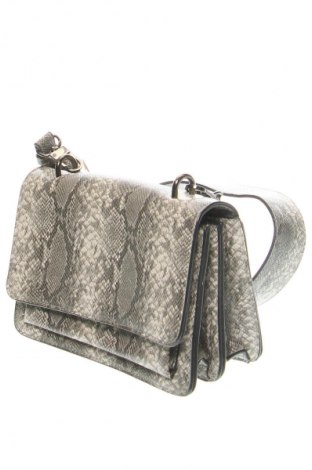 Geantă de femei Mohito, Culoare Multicolor, Preț 48,83 Lei