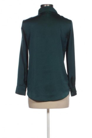 Дамска риза NEW COLLECTION, Размер M, Цвят Зелен, Цена 40,89 лв.