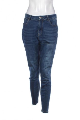 Damen Jeans Beloved, Größe M, Farbe Blau, Preis € 14,91