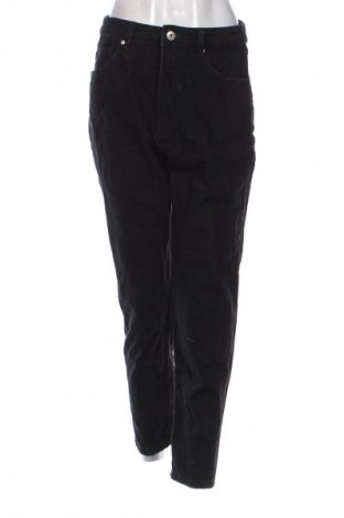 Női farmernadrág Bershka, Méret M, Szín Fekete, Ár 5 799 Ft