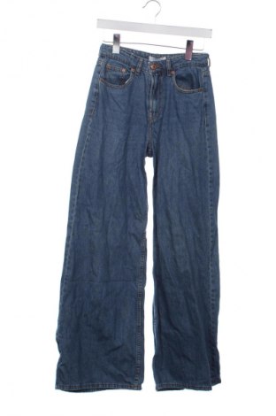 Damen Jeans Bershka, Größe XS, Farbe Blau, Preis 15,00 €