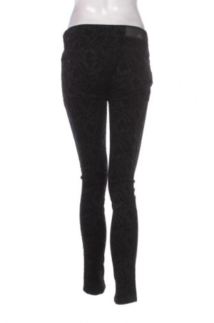 Damen Jeans Clockhouse, Größe S, Farbe Schwarz, Preis 9,99 €