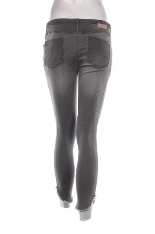 Damen Jeans Gina, Größe M, Farbe Grau, Preis 8,99 €