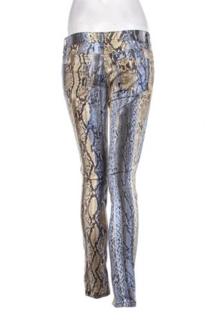 Blugi de femei Just Cavalli, Mărime M, Culoare Multicolor, Preț 211,99 Lei