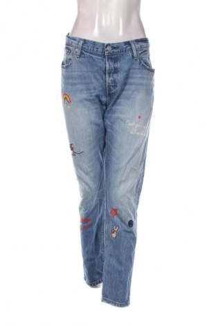 Дамски дънки Levi's, Размер L, Цвят Син, Цена 75,99 лв.