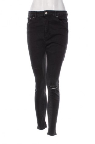 Damen Jeans Pull&Bear, Größe M, Farbe Schwarz, Preis 9,99 €