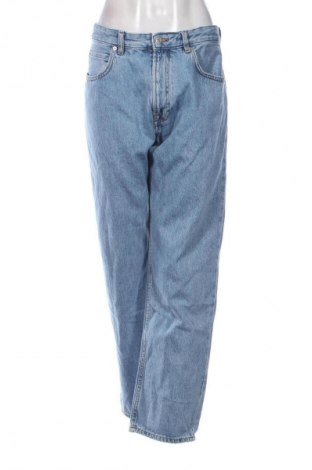 Damskie jeansy Pull&Bear, Rozmiar XL, Kolor Niebieski, Cena 66,69 zł