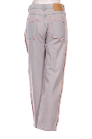 Damen Jeans Review, Größe M, Farbe Rosa, Preis € 54,99