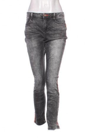 Damen Jeans Street One, Größe XL, Farbe Mehrfarbig, Preis € 12,99
