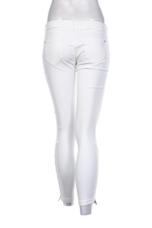 Dámske džínsy  Zara, Veľkosť S, Farba Biela, Cena  7,95 €