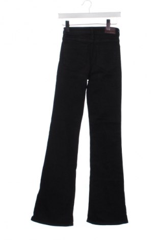 Damskie jeansy Zara, Rozmiar XS, Kolor Czarny, Cena 143,82 zł