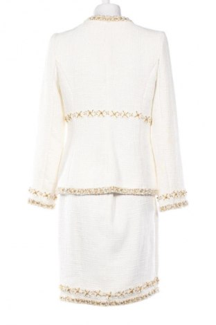 Дамски костюм Unbranded, Размер XL, Цвят Бял, Цена 88,00 лв.