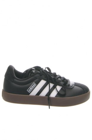 Дамски обувки Adidas, Размер 38, Цвят Черен, Цена 204,99 лв.