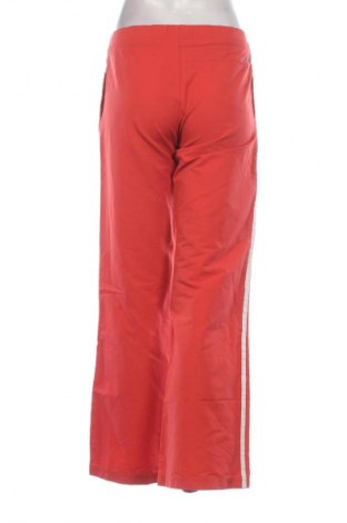 Pantaloni de femei Adidas, Mărime M, Culoare Roșu, Preț 84,99 Lei