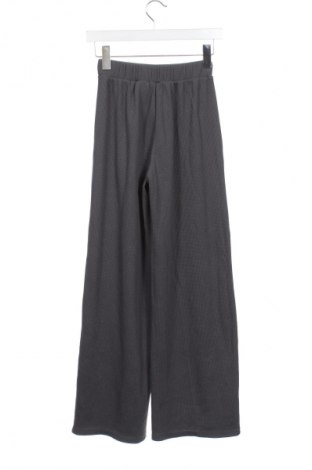 Damenhose H&M Divided, Größe XS, Farbe Grau, Preis 14,91 €