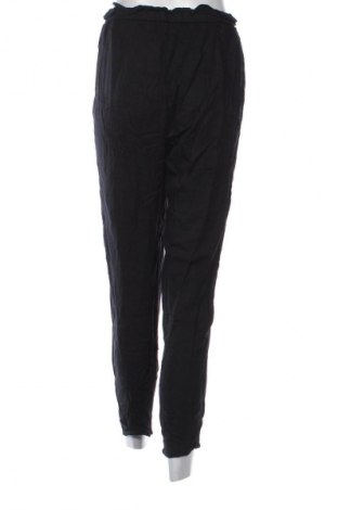 Dámské kalhoty  H&M Divided, Velikost S, Barva Černá, Cena  218,00 Kč