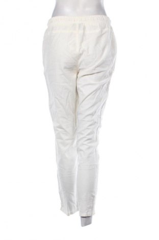 Damenhose Janina, Größe M, Farbe Ecru, Preis 9,99 €