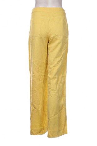 Damenhose Mango, Größe M, Farbe Gelb, Preis 23,99 €