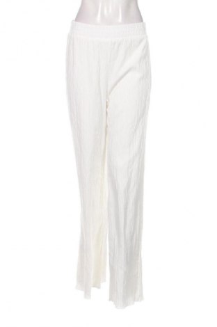 Damenhose Melting Stockholm, Größe M, Farbe Weiß, Preis € 25,99