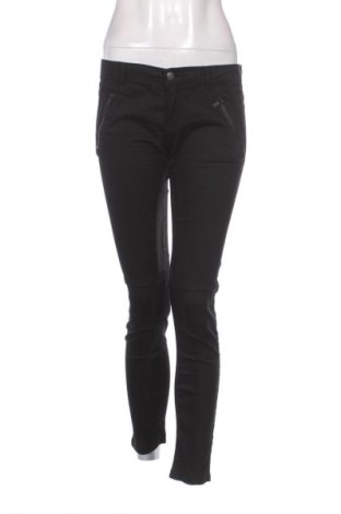 Dámske nohavice Pull&Bear, Veľkosť M, Farba Čierna, Cena  20,30 €