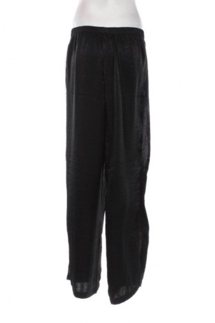 Pantaloni de femei Reserved, Mărime M, Culoare Negru, Preț 26,99 Lei