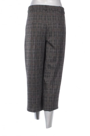 Pantaloni de femei Reserved, Mărime M, Culoare Multicolor, Preț 67,99 Lei
