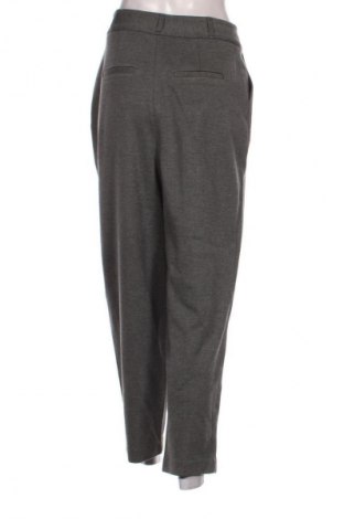 Pantaloni de femei Vero Moda, Mărime S, Culoare Gri, Preț 176,99 Lei