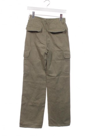 Pantaloni de femei Zara, Mărime XXS, Culoare Verde, Preț 37,99 Lei