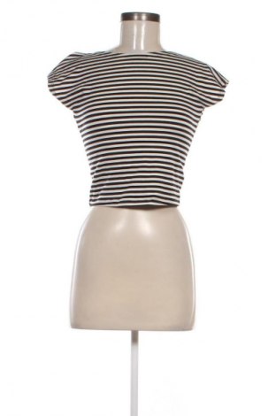 Top de femei Review, Mărime S, Culoare Multicolor, Preț 77,99 Lei