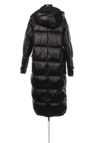 Dámska bunda  Levi's, Veľkosť S, Farba Čierna, Cena  59,95 €