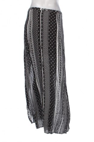 Sukňa Bershka, Veľkosť M, Farba Viacfarebná, Cena  7,95 €