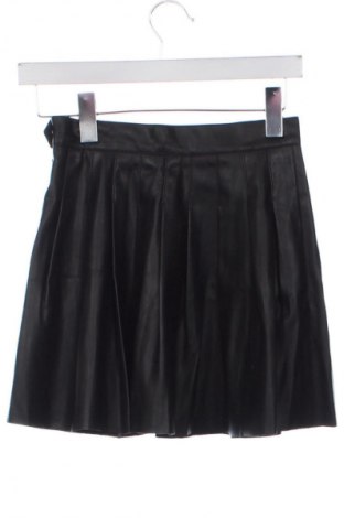 Sukně Bershka, Velikost XS, Barva Černá, Cena  391,00 Kč