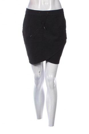 Sukně Edc By Esprit, Velikost M, Barva Černá, Cena  454,00 Kč