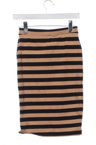 Rock F&F, Größe XS, Farbe Mehrfarbig, Preis 10,00 €