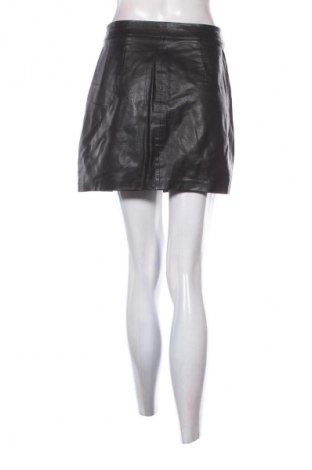 Spódnica Stradivarius, Rozmiar S, Kolor Czarny, Cena 24,99 zł