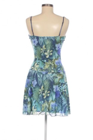 Kleid 3 Suisses, Größe M, Farbe Mehrfarbig, Preis 10,99 €
