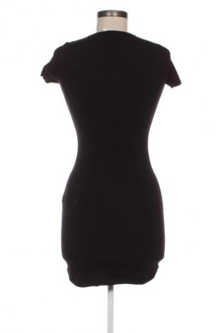 Φόρεμα Bershka, Μέγεθος M, Χρώμα Μαύρο, Τιμή 11,99 €
