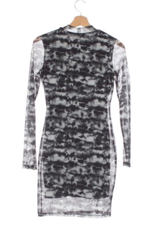 Kleid Bershka, Größe XS, Farbe Mehrfarbig, Preis € 9,27