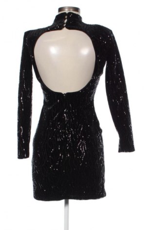 Kleid Bershka, Größe S, Farbe Schwarz, Preis 20,18 €
