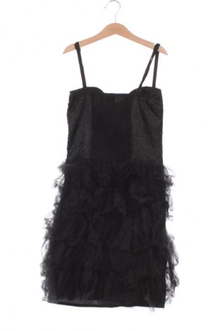 Φόρεμα Bershka, Μέγεθος XS, Χρώμα Μαύρο, Τιμή 17,99 €