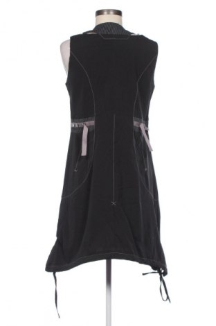 Kleid Charlotte, Größe M, Farbe Mehrfarbig, Preis 17,99 €